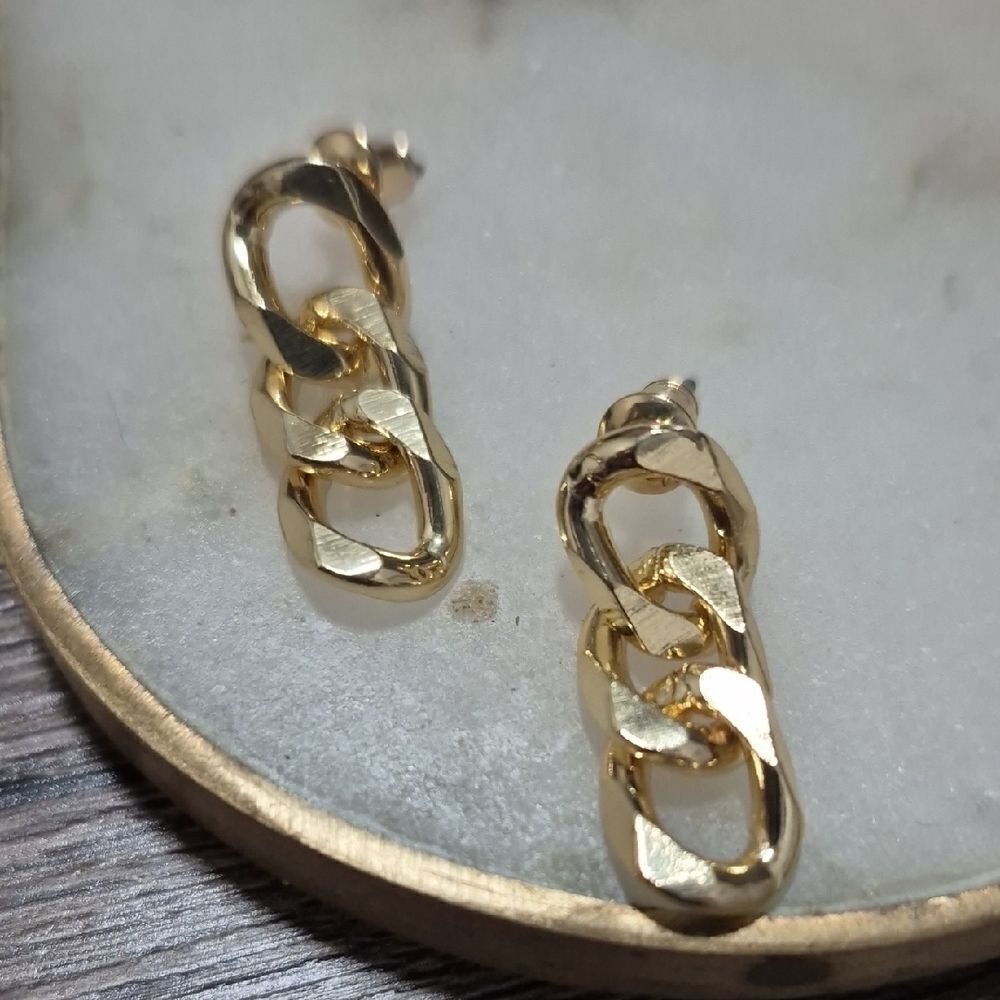 ♡♡♡ Gold Oversized Chain Link Earrings  Everyday Jewelery Jewelry